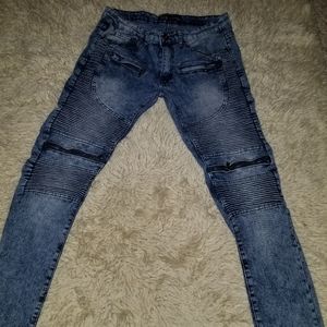Moto Jeans
